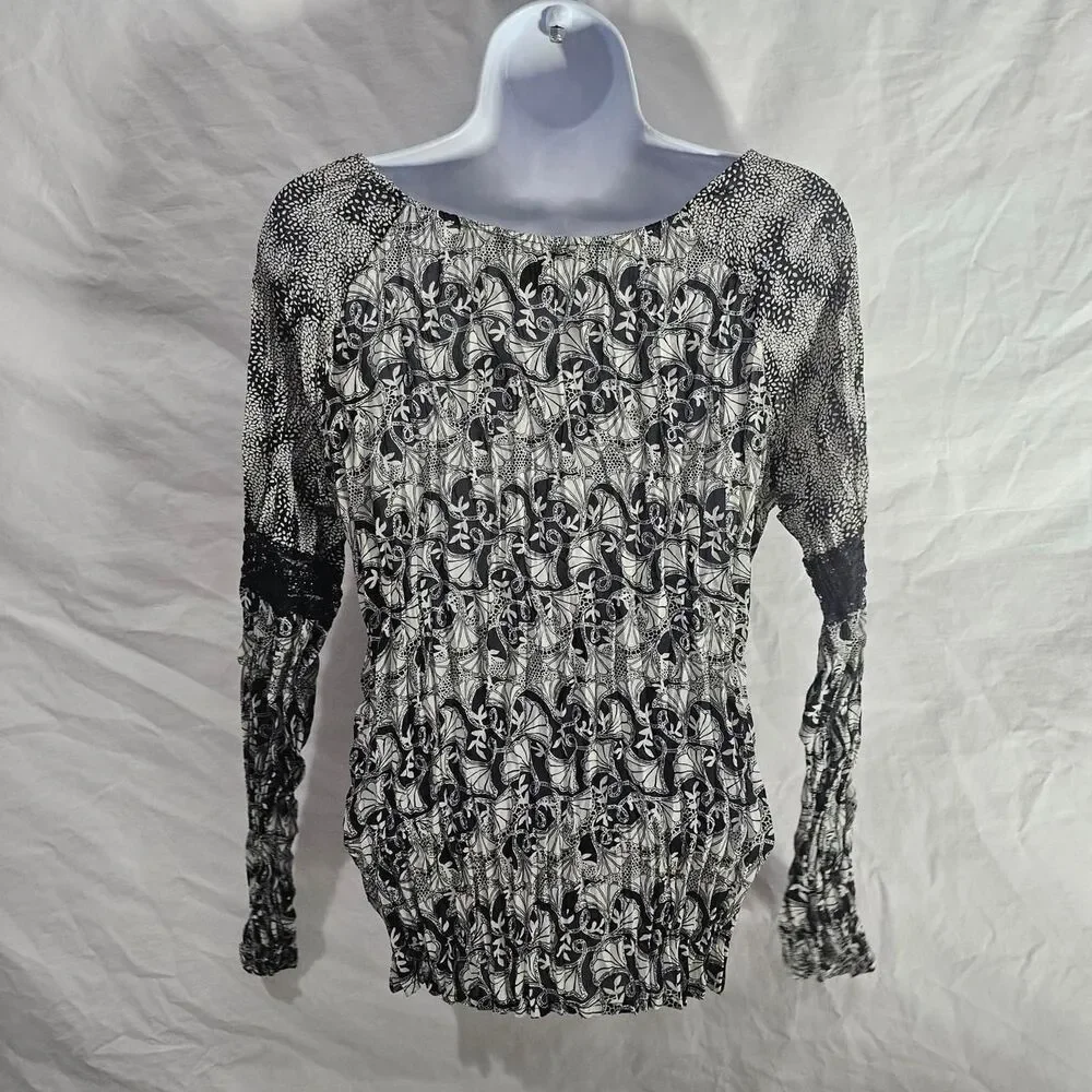 Vintage y2k 90s boho fairy patterned accordion top